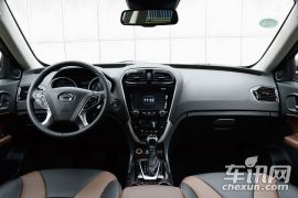 广汽乘用车-传祺GS5速博-1.8T 自动两驱尊贵版