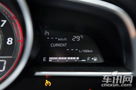 长安马自达-马自达3 Axela昂克赛拉-三厢 2.0L 自动旗舰型