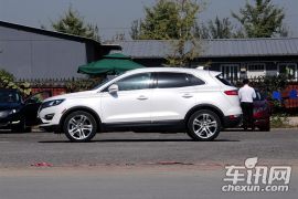 林肯-林肯MKC-2.0T 四驱尊耀版