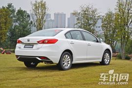 众泰汽车-众泰Z500-1.5T CVT豪华型