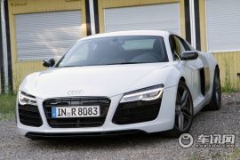 奥迪-奥迪R8 V8 2014