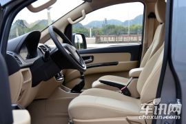 上汽通用五菱-五菱征程-1.8L 豪华型