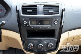 上汽通用五菱-五菱征程-1.8L 豪华型