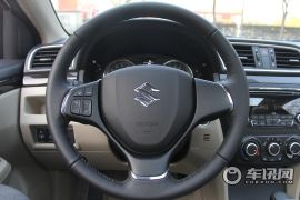 2015款 1.6L 自动精英版