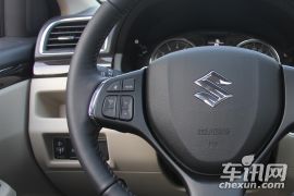 2015款 1.6L 自动精英版