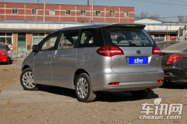 比亚迪-比亚迪M6-2.0L 手动舒适型