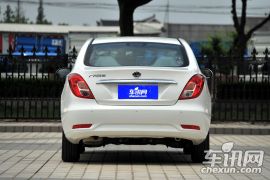 广汽吉奥-E美-1.6L 手动豪华型