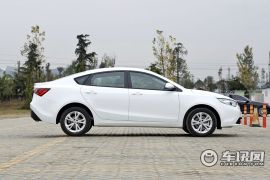 上汽集团-MG GT-1.5T 手动风尚版