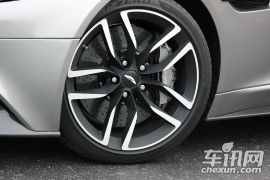 阿斯顿·马丁-Vanquish 2015