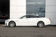 捷豹-捷豹XJ-XJL 2.0T 两驱尊享商务版