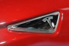 TESLA-MODEL S