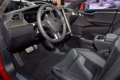 TESLA-MODEL S
