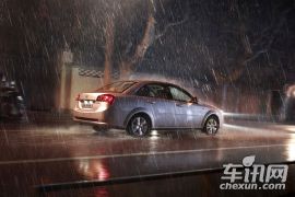 通用别克-凯越 2013款 1.5L 自动尊享型