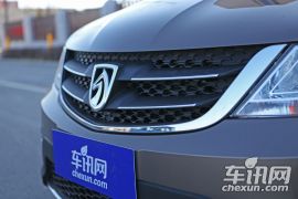 宝骏-宝骏730-1.8L 手动豪华导航ESP版 7座