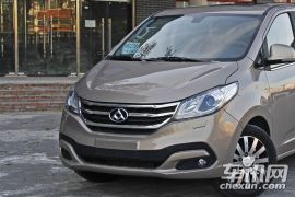 上汽商用车-上汽大通G10-2.0T 自动豪华行政版