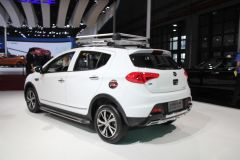 力帆汽车-力帆X50