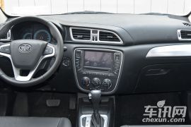 天津一汽-骏派D60-1.8L 自动尊贵型