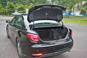 力帆汽车-力帆820-2.4L 自动旗舰型  ￥0.0