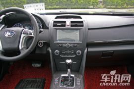 力帆汽车-力帆820-2.4L 自动旗舰型  ￥0.0