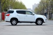 江西五十铃-五十铃mu-X-3.0T 四驱自动尊享型 7座
