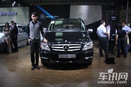 福建奔驰-唯雅诺