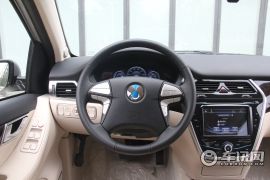 比亚迪戴姆勒-腾势-尊贵版