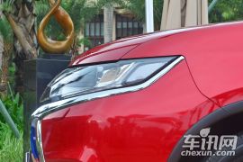 三菱-欧蓝德-2.4L 四驱精英版 5座