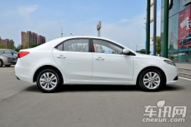 上汽集团-荣威360-1.5L自动基本型