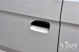 长安汽车-长安V5-1.2L舒适型DK12  ￥4.38