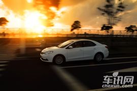 上汽集团-荣威360-1.5L 自动豪华版  ￥8.99