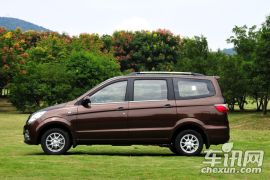 北汽威旺-1.5L舒适型DAM15