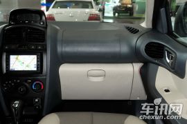 华泰汽车-圣达菲经典1-1.8T 手动两驱导航版  ￥9.57