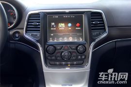 Jeep-大切诺基 3.6L豪华运动版