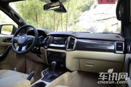 江铃汽车-撼路者