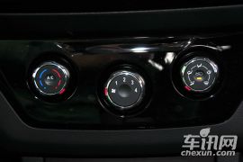 江西五十铃-瑞迈-2.8T两驱豪华款JE493ZLQ4CA