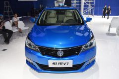 长安汽车-悦翔V7