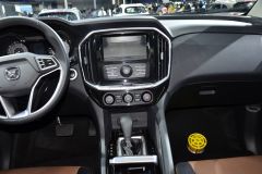 江铃汽车-全新驭胜