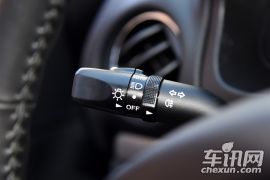 一汽马自达-马自达6-2.0L 自动豪华型  ￥15.28