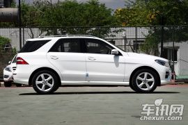 奔驰-奔驰M级-ML 400 4MATIC动感型  ￥91.6