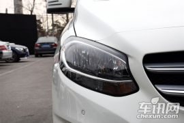 奔驰-奔驰B级-B 200 动感型  ￥26.2