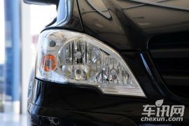 福建奔驰-威霆-3.0L 商务版  ￥38.9