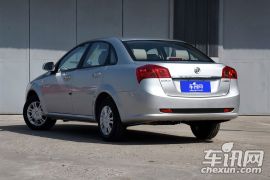 通用别克-凯越-1.5L 自动经典型  ￥9.19