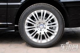 福建奔驰-唯雅诺-3.5L 卓越版   ￥68.9