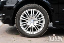 福建奔驰-唯雅诺-3.5L 卓越版   ￥68.9