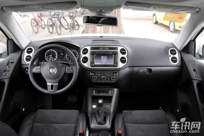 car_default_B6684E53949B72A471D0171B34CC7A97.jpg