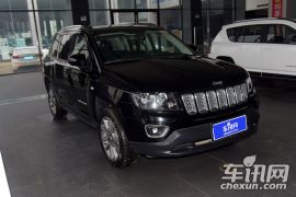 Jeep-指南者-2.0L 两驱豪华版  ￥24.49