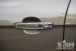 通用雪佛兰-科帕奇-2.4L 四驱旗舰版 7座  ￥20.99