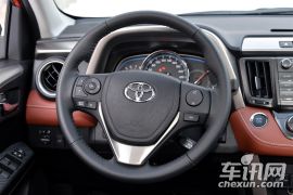 一汽丰田-RAV4-2.5L 自动四驱尊贵版  ￥27.28