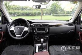 众泰汽车-众泰T600-家用版 2.0T 手动精英型  ￥8.98