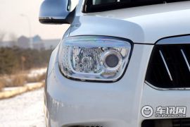 福田汽车-萨瓦纳-2.0T 四驱汽油尊享版7座